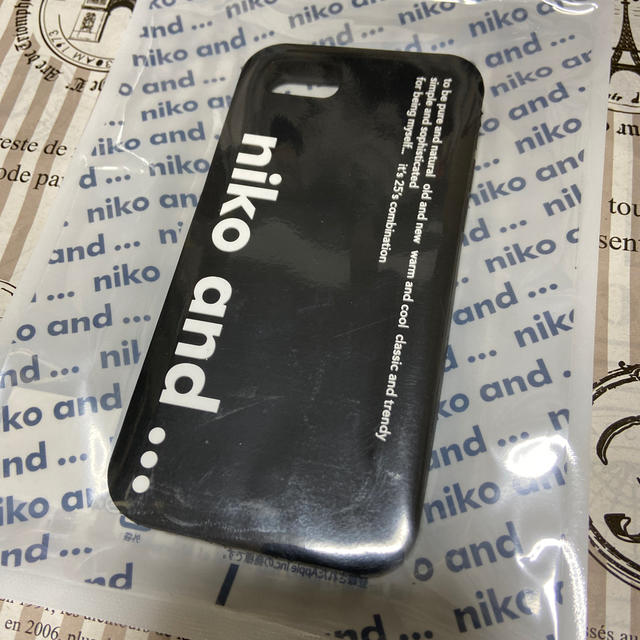 niko and...(ニコアンド)の【ねこうし様専用】niko and...  iPhoneケース(シリコン) スマホ/家電/カメラのスマホアクセサリー(iPhoneケース)の商品写真