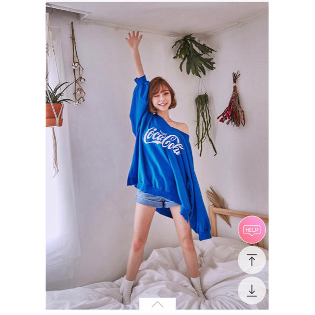 STYLENANDA(スタイルナンダ)の40%オフ！テリちゃん着用♡ CHUU コカコーラ　ビッグシルエットtee レディースのトップス(トレーナー/スウェット)の商品写真