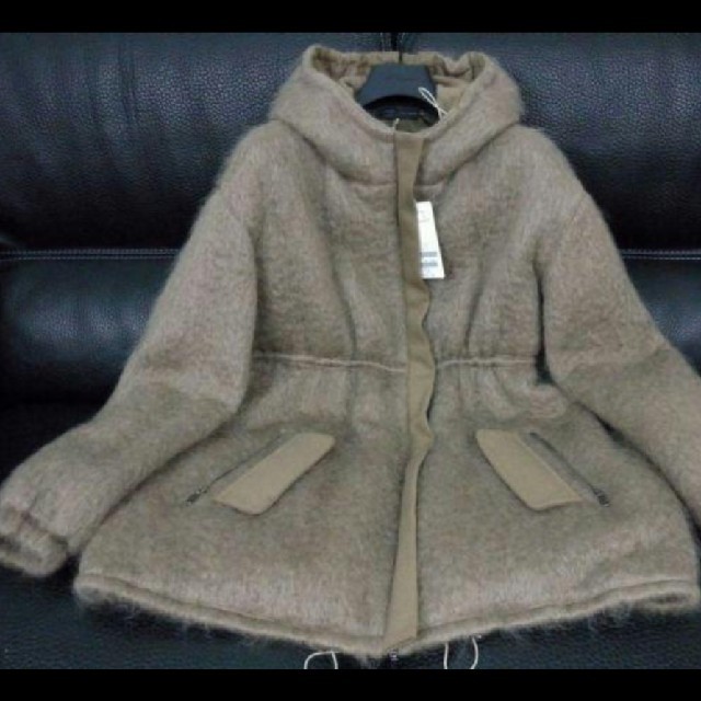 ◇ 新品・タグ付 STEFANIA CARRERA サンフレール 19万円コート - その他