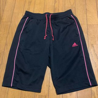 アディダス(adidas)のadidas ハーフパンツ(ハーフパンツ)