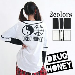 ファンキーフルーツ(FUNKY FRUIT)の【DrugHoney】バックロゴプリントベースボールシャツ／白(シャツ/ブラウス(長袖/七分))