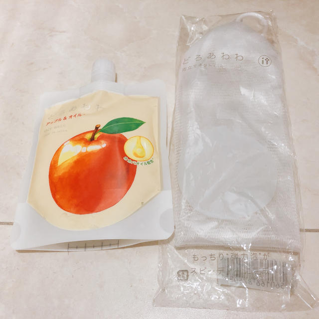 どろあわわ　アップルオイル　りんご🍎 コスメ/美容のスキンケア/基礎化粧品(洗顔料)の商品写真