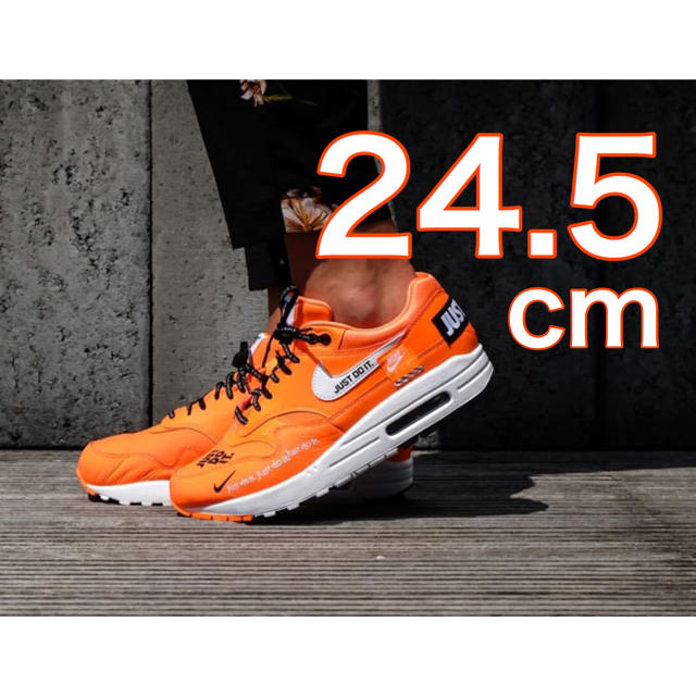 NIKE(ナイキ)の24.5cm【新品】NIKE AIR MAX 1 LUX WMNS オレンジ レディースの靴/シューズ(スニーカー)の商品写真