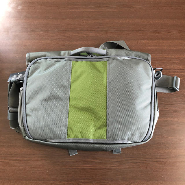 TIMBUK2 メッセンジャーバッグ　新品 メンズのバッグ(メッセンジャーバッグ)の商品写真