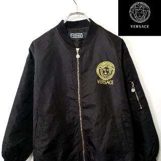 VERSACE - ヴェルサーチブルゾンの通販 by 古着屋クラッシュ ...