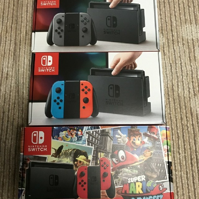 新品未開封　任天堂スイッチ　ネオン　グレー　マリオオデッセイセット