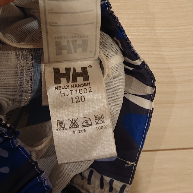 HELLY HANSEN(ヘリーハンセン)のヘリーハンセン 水着 120cm キッズ/ベビー/マタニティのキッズ服男の子用(90cm~)(水着)の商品写真