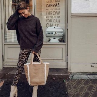 ザラ(ZARA)のzara★レオパードレギンス(レギンス/スパッツ)