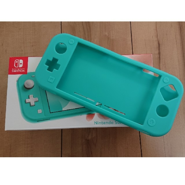 にしみき様専用☆ Switch Lite ターコイズ(シリコンケース付き) にしみき様専用☆ Switch Lite ターコイズ(シリコンケース付き)
