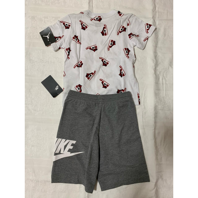 NIKE(ナイキ)のNIKE JORDAN キッズ Tシャツ&ハーフパンツ 120㎝ キッズ/ベビー/マタニティのキッズ服男の子用(90cm~)(Tシャツ/カットソー)の商品写真