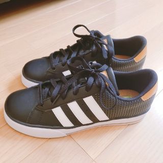 アディダス(adidas)のadidas　スニーカー👟(スニーカー)