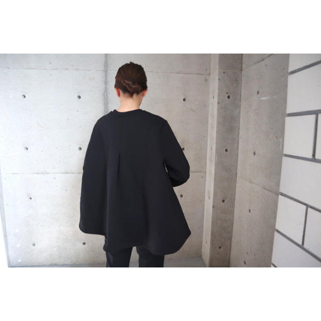 大人気完売eLLa♡long cuffs flare sweat BLACK レディースのトップス(トレーナー/スウェット)の商品写真