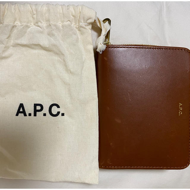 A.P.C(アーペーセー)のA.P.C 二つ折り財布 レディースのファッション小物(財布)の商品写真