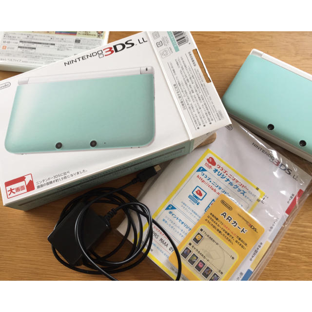 ニンテンドー 3DS LL ☆ミント×ホワイト  used品 2