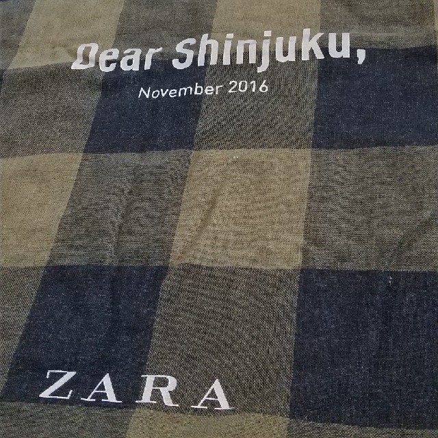 ZARA(ザラ)のZARA新宿店　リニューアルノベルティバッグ レディースのバッグ(エコバッグ)の商品写真