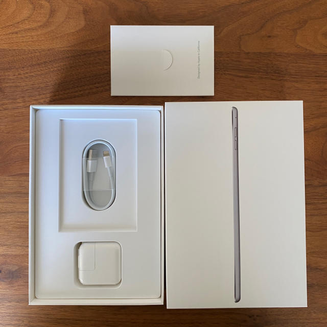 Apple(アップル)のiPad mini 4 128GB / Sim Free / Cellular  スマホ/家電/カメラのPC/タブレット(タブレット)の商品写真