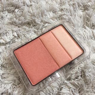 ルナソル(LUNASOL)の【最終値下げ】ルナソルカラーリングチークス  soft beige red(チーク)