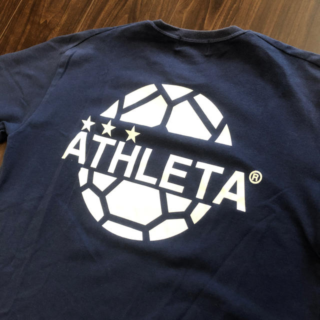 ATHLETA(アスレタ)のATHLETA★ 紺　ティシャツ  M メンズのトップス(Tシャツ/カットソー(半袖/袖なし))の商品写真