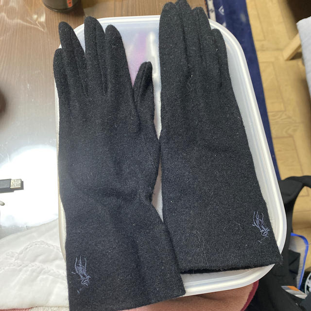 POLO RALPH LAUREN(ポロラルフローレン)のラルフローレン　カシミヤ混手袋　ブラック レディースのファッション小物(手袋)の商品写真