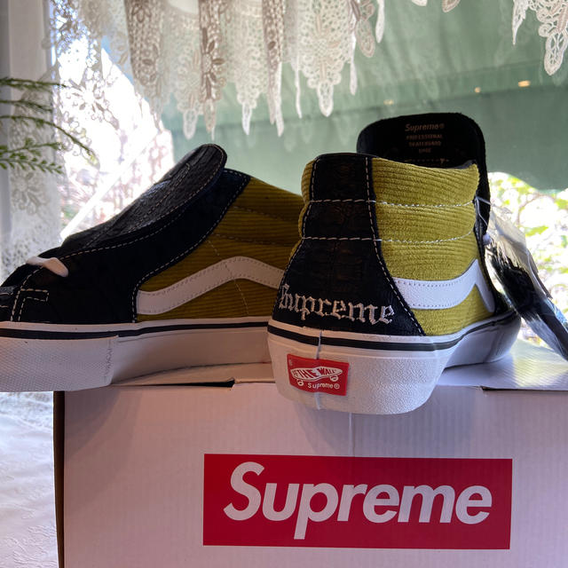 Supreme(シュプリーム)のvans supreme コラボスニーカー　メンズ メンズの靴/シューズ(スニーカー)の商品写真