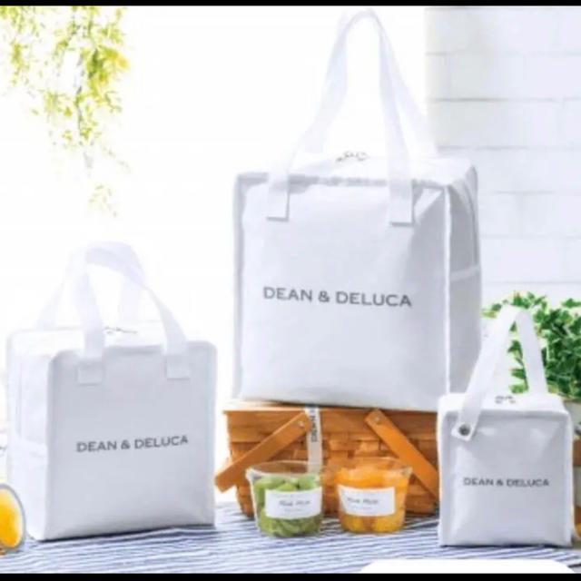 DEAN & DELUCA(ディーンアンドデルーカ)のeemmaa様専用　DEAN&DELUCA ディーン&デルーカ 保冷バッグ インテリア/住まい/日用品のキッチン/食器(弁当用品)の商品写真