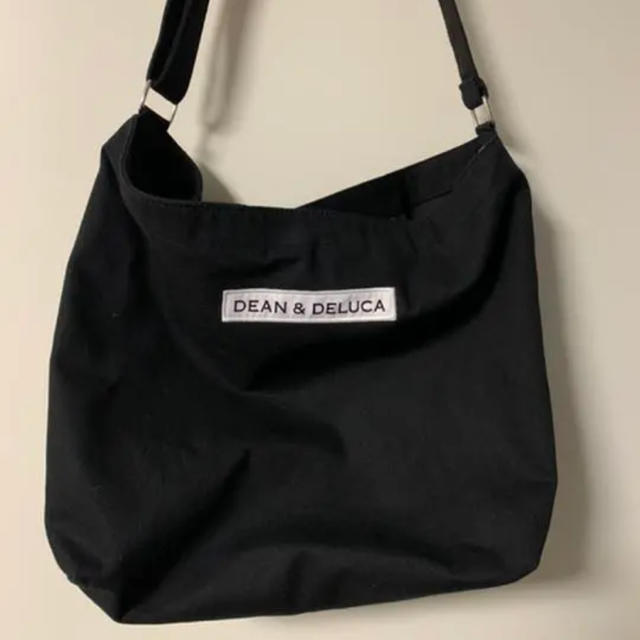 DEAN & DELUCA(ディーンアンドデルーカ)のディーン&デルーカ  メッセンジャーバック レディースのバッグ(ショルダーバッグ)の商品写真