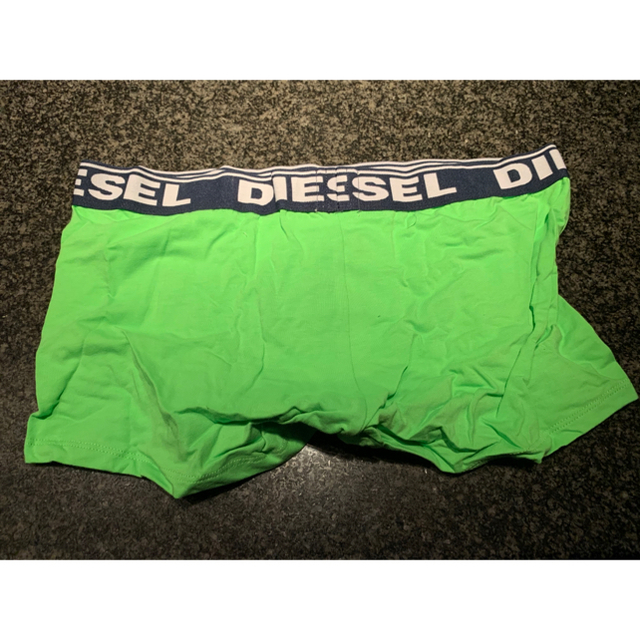 DIESEL(ディーゼル)のDIESEL BOXER TRUNK Lサイズ ２枚セット メンズのアンダーウェア(ボクサーパンツ)の商品写真