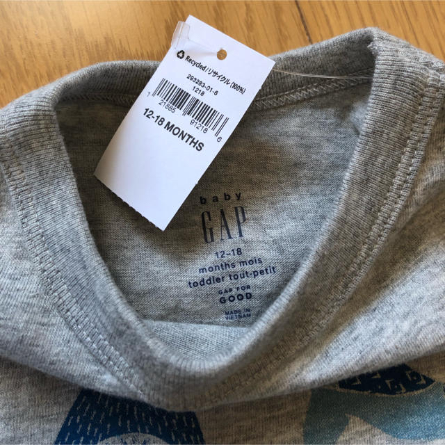 babyGAP(ベビーギャップ)の半袖Tシャツ     babyGAP キッズ/ベビー/マタニティのベビー服(~85cm)(Ｔシャツ)の商品写真