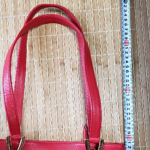 Kitamura(キタムラ)の綺麗な赤のバックです。Kitamuraです！ レディースのバッグ(トートバッグ)の商品写真