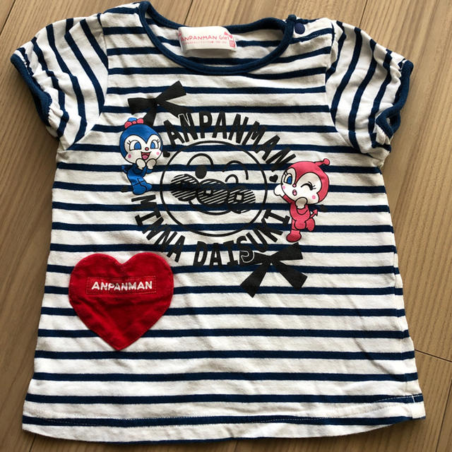 アンパンマン(アンパンマン)のアンパンマン 半袖 95cm キッズ/ベビー/マタニティのキッズ服男の子用(90cm~)(Tシャツ/カットソー)の商品写真