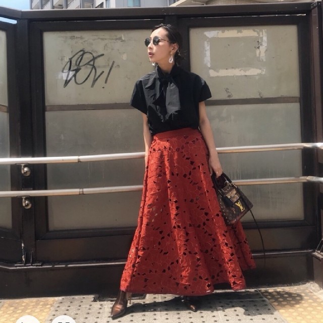 アメリヴィンテージ VIOLA CUTWORK FLARE SKIRT