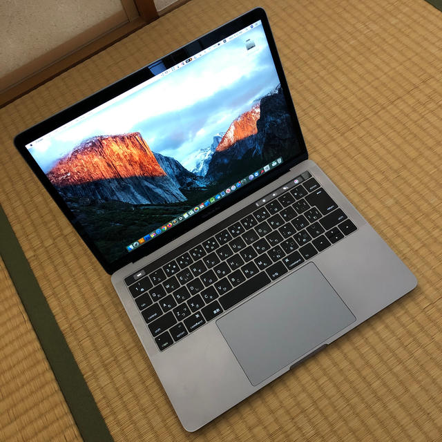 Mac book pro late 2016 Intel i7 16GB RAM 注目ショップ・ブランドの