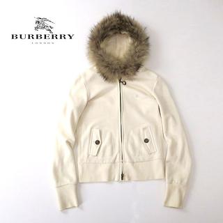 バーバリーブラックレーベル(BURBERRY BLACK LABEL)のBURBERRY BLUE LABEL　ラクーンファー◎ストレッチパーカー(パーカー)