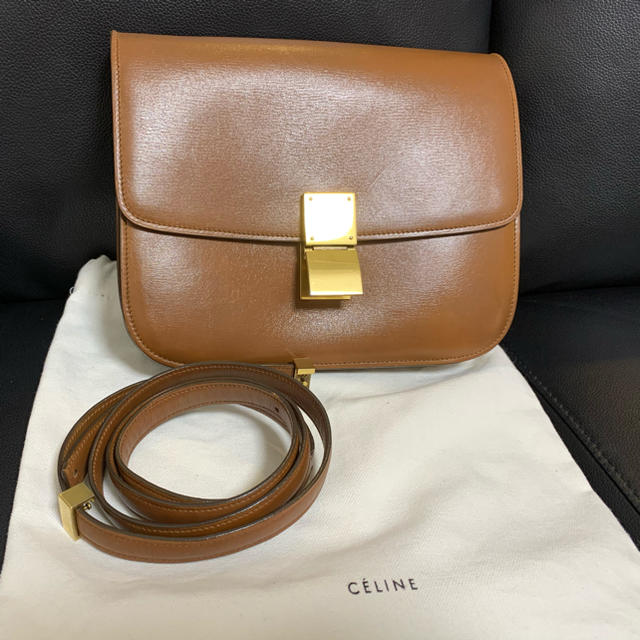 celine(セリーヌ)のまるちゃん様専用！最安値！正規品！セリーヌクラシックボックスキャメルミディアム レディースのバッグ(ショルダーバッグ)の商品写真