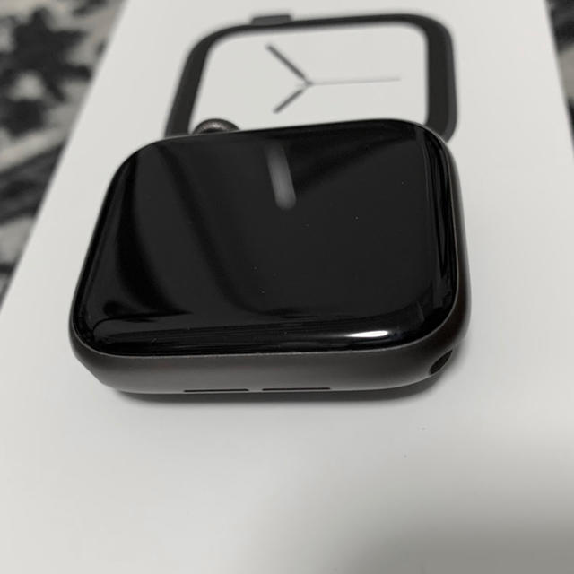 Apple Watch(アップルウォッチ)のApple Watch series4 44mm スペースグレー メンズの時計(腕時計(デジタル))の商品写真