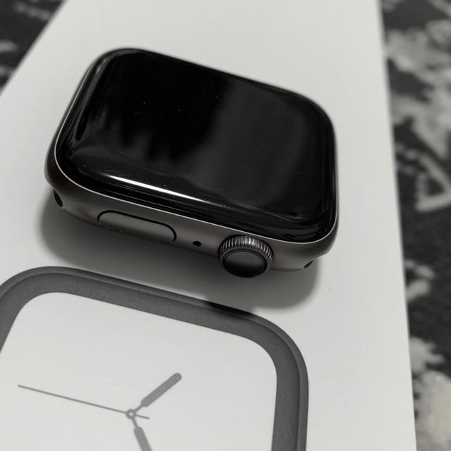 Apple Watch(アップルウォッチ)のApple Watch series4 44mm スペースグレー メンズの時計(腕時計(デジタル))の商品写真