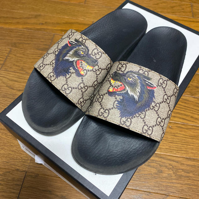 NEW新作 Gucci サンダル ウルフの通販 by か｜グッチならラクマ - GUCCI 超特価新作