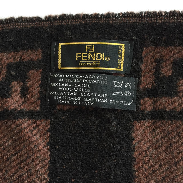 FENDI(フェンディ)のFENDI マフラー レディースのファッション小物(マフラー/ショール)の商品写真