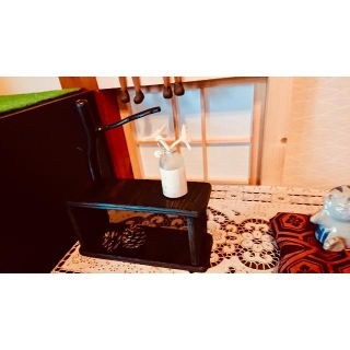 【24時間以内に発送】針葉樹林合板を使ったアンティーク調の和風インテリア(その他)