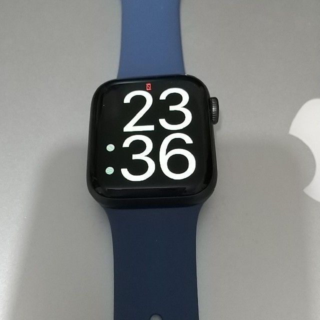 腕時計(デジタル)美品！Apple Watch Series 5 GPS 40mm スペースグレイ