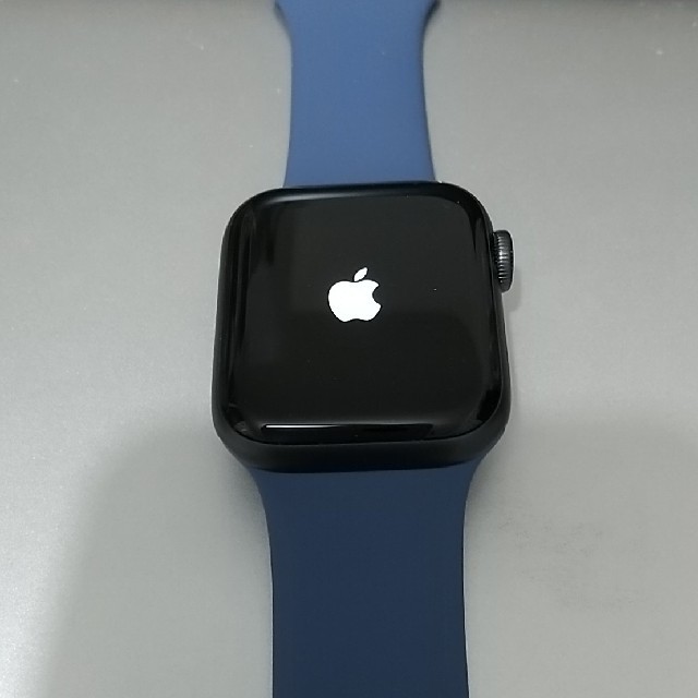 美品！Apple Watch Series 5 GPS 40mm スペースグレイ