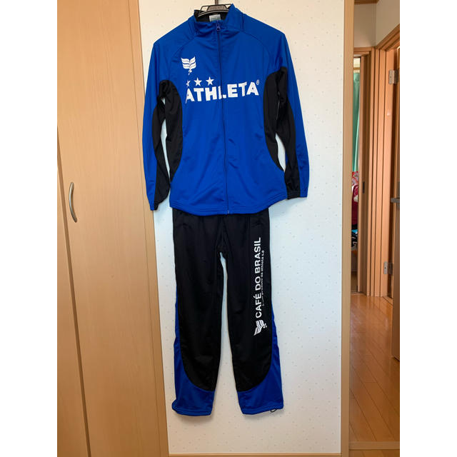 ATHLETA(アスレタ)のふぅみん様専用　　アスレタ  ジュニアジャージセット150cm スポーツ/アウトドアのサッカー/フットサル(ウェア)の商品写真