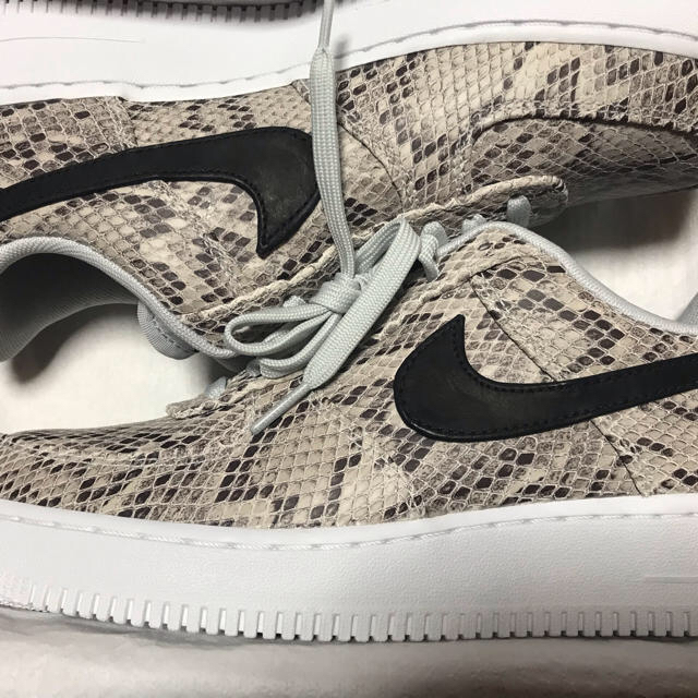 ■新品■NIKE AIR FORCE 1 '07 PRM