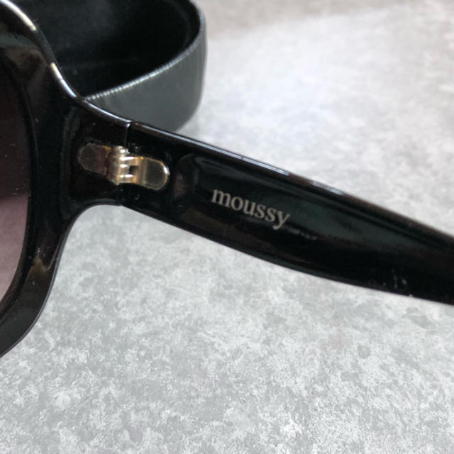 moussy(マウジー)のmoussy サングラス レディースのファッション小物(サングラス/メガネ)の商品写真