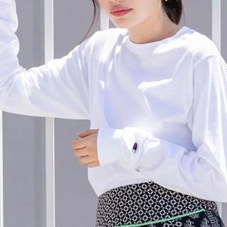 チャンピオン(Champion)の【専用】チャンピオン スーパーオーバーサイズ コットン L/S Tシャツ 白 L(Tシャツ(長袖/七分))