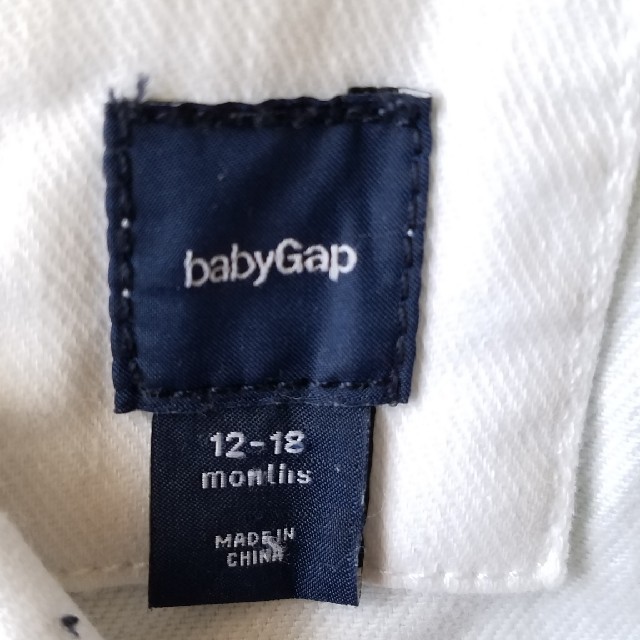 babyGAP(ベビーギャップ)のベビーギャップ キッズ/ベビー/マタニティのベビー服(~85cm)(ジャケット/コート)の商品写真