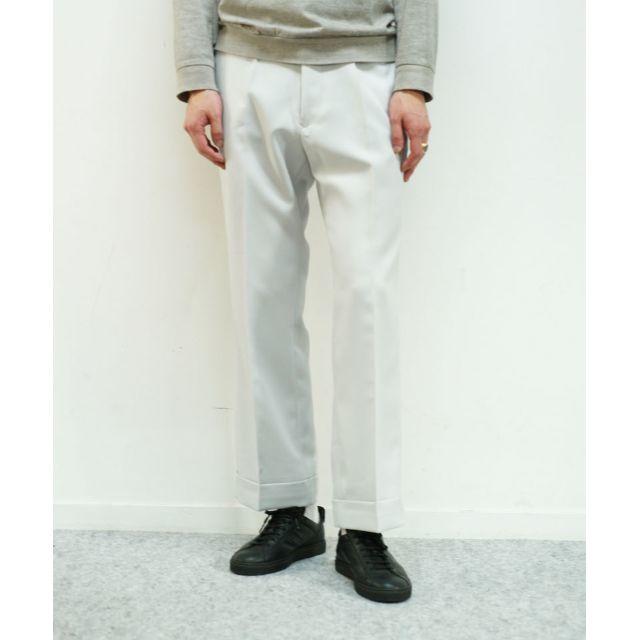 COMOLI(コモリ)のKAIKO THE PREST L.GRAY SIZE 1 メンズのパンツ(スラックス)の商品写真