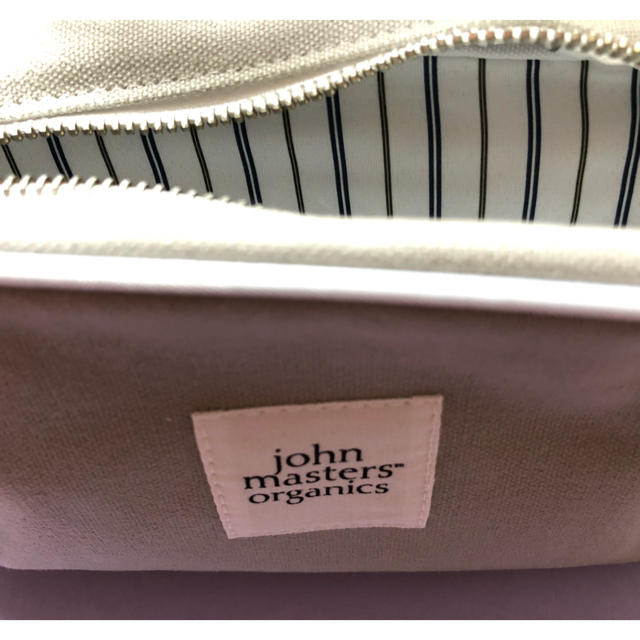 John Masters Organics(ジョンマスターオーガニック)の新品・未使用 John Masters Organicsポーチ付きトラベルセット コスメ/美容のキット/セット(サンプル/トライアルキット)の商品写真