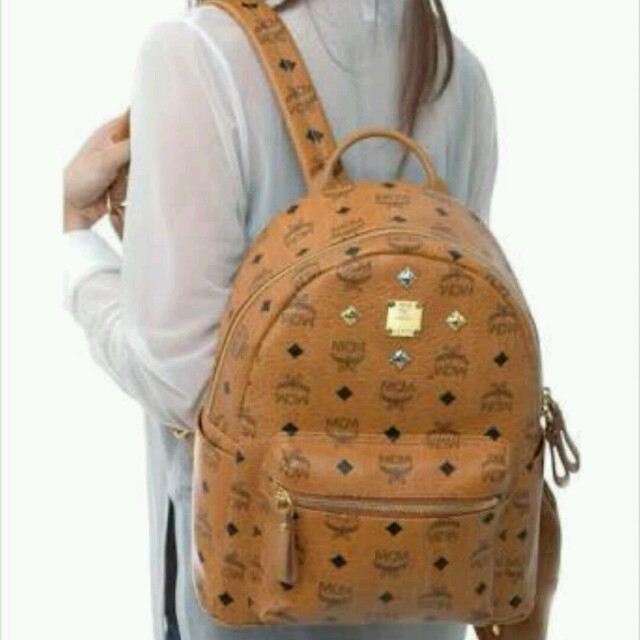 MCM - MCM リュック (Mサイズ)の通販 by masami's shop|エムシーエム
