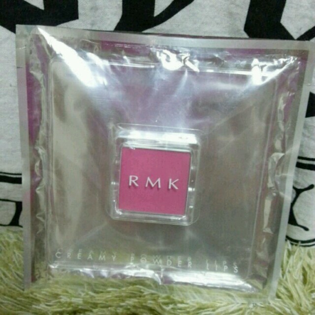 RMK(アールエムケー)のRMK リップ PINK ルージュ 新品 コスメ/美容のベースメイク/化粧品(口紅)の商品写真